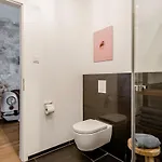 Copper Loft In Friedrichshain شقة *